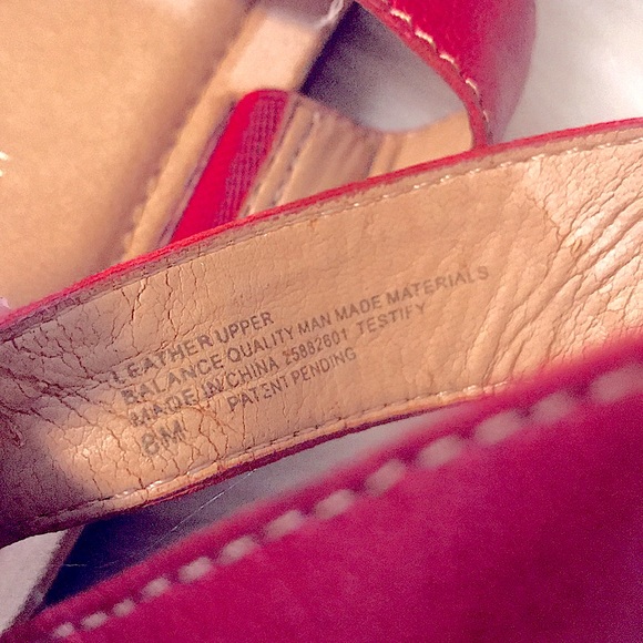 Chic Modern Red Leather Open-Toe Strappy Sandals - Picture 7 of 16